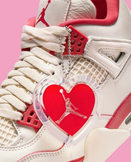 Jordan 4 Retro
Valentine's Day Sierra Red (Women's)