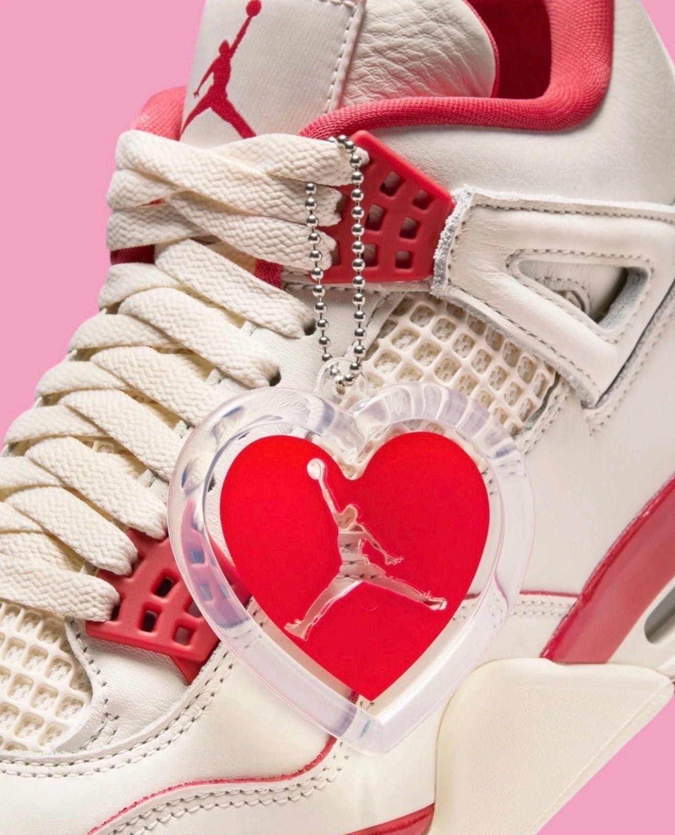 Jordan 4 Retro
Valentine's Day Sierra Red (Women's)