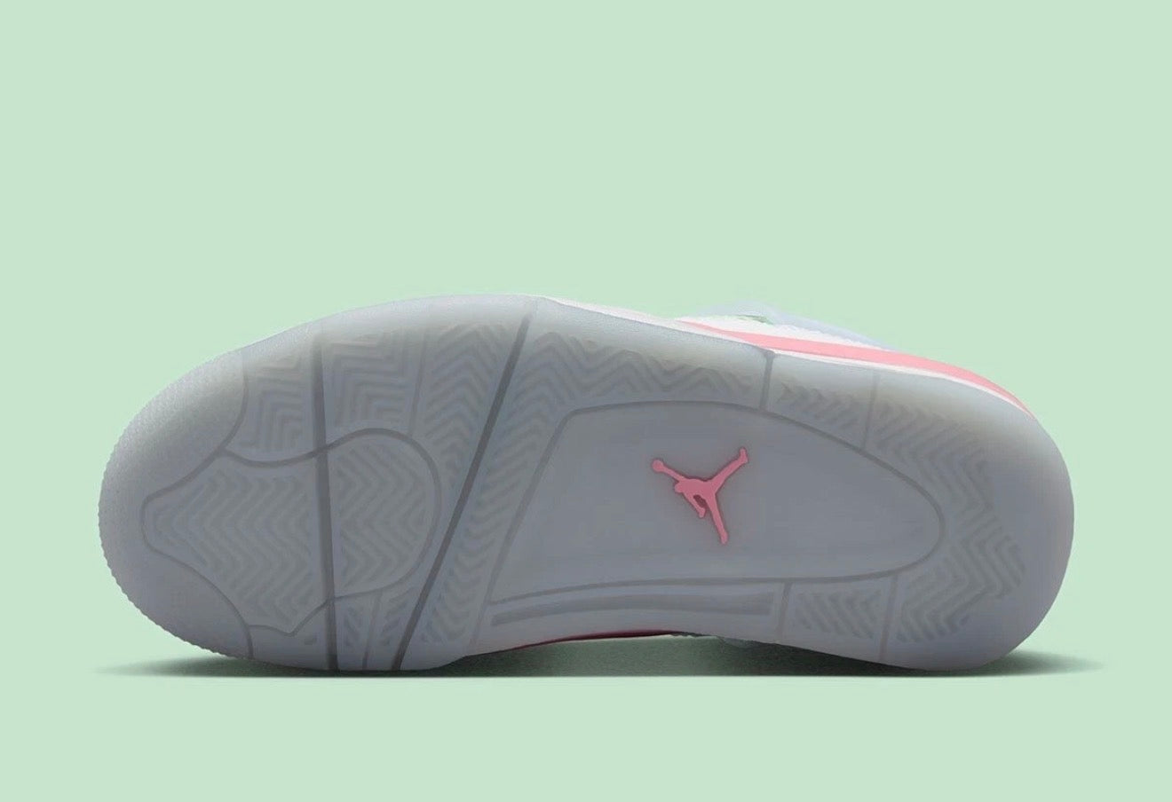 Jordan 4 Retro
Valentine's Day (2026)